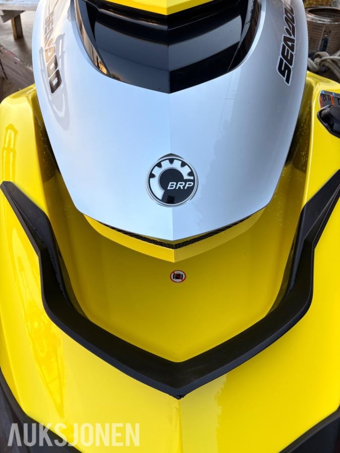 2015 SeaDoo 260 RXT R vannscooter med henger