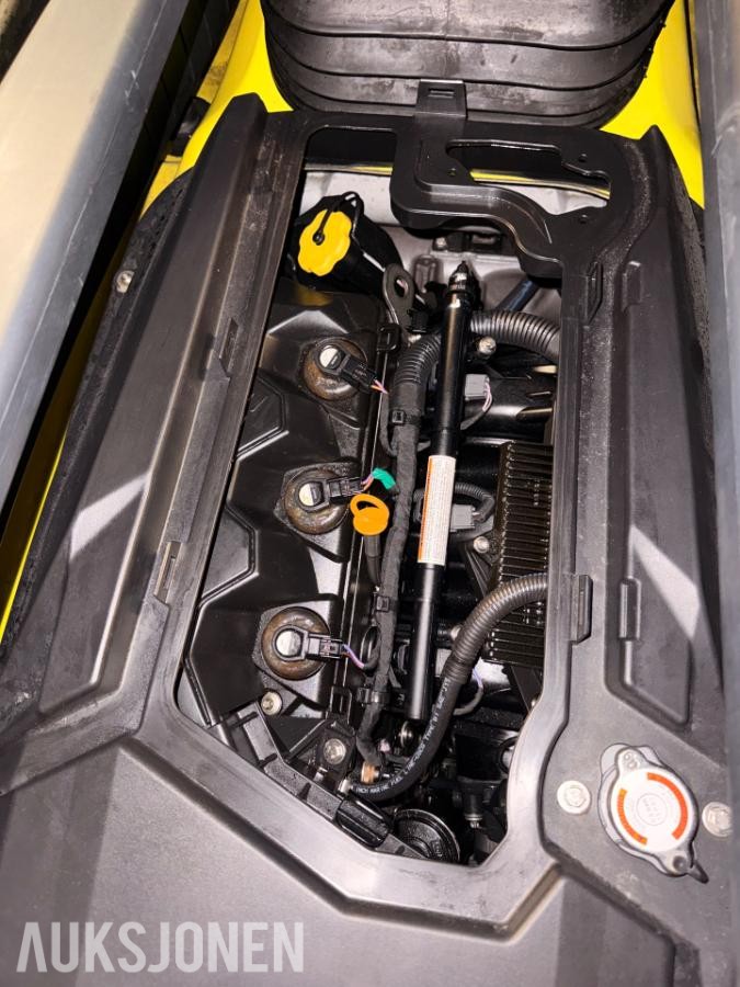 2015 SeaDoo 260 RXT R vannscooter med henger