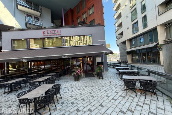 Parti utemøbler / restaurantmøbler – Grattoni IDOL Collection – bord og stoler