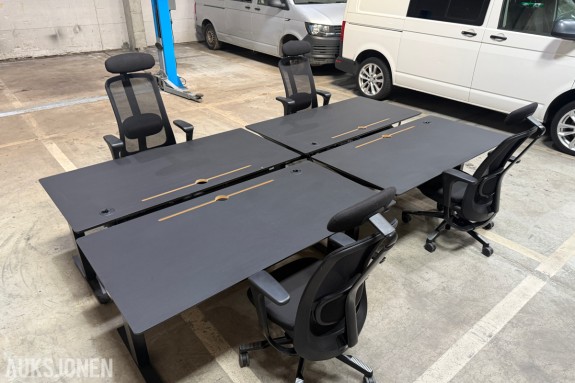4 stk HÅG SoFi kontorstoler med 4 stk Swedstyle elektriske hev-/senk skrivebord 140 × 80 cm