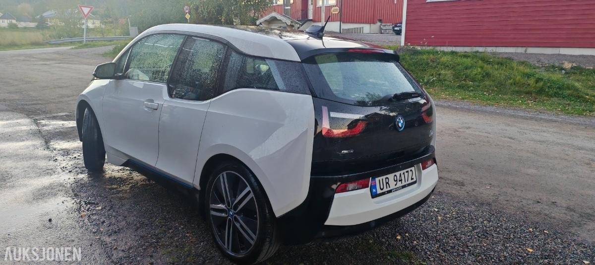 2015 BMW i3 REx RANGE EXTENDER/REKKEVIDDEFORLENGER