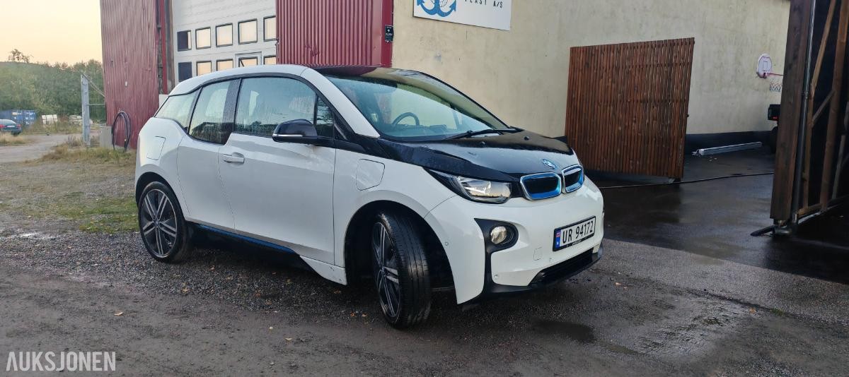 2015 BMW i3 REx RANGE EXTENDER/REKKEVIDDEFORLENGER