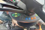 2018 Fendt 724 Vario traktor med laster, 6395 timer
