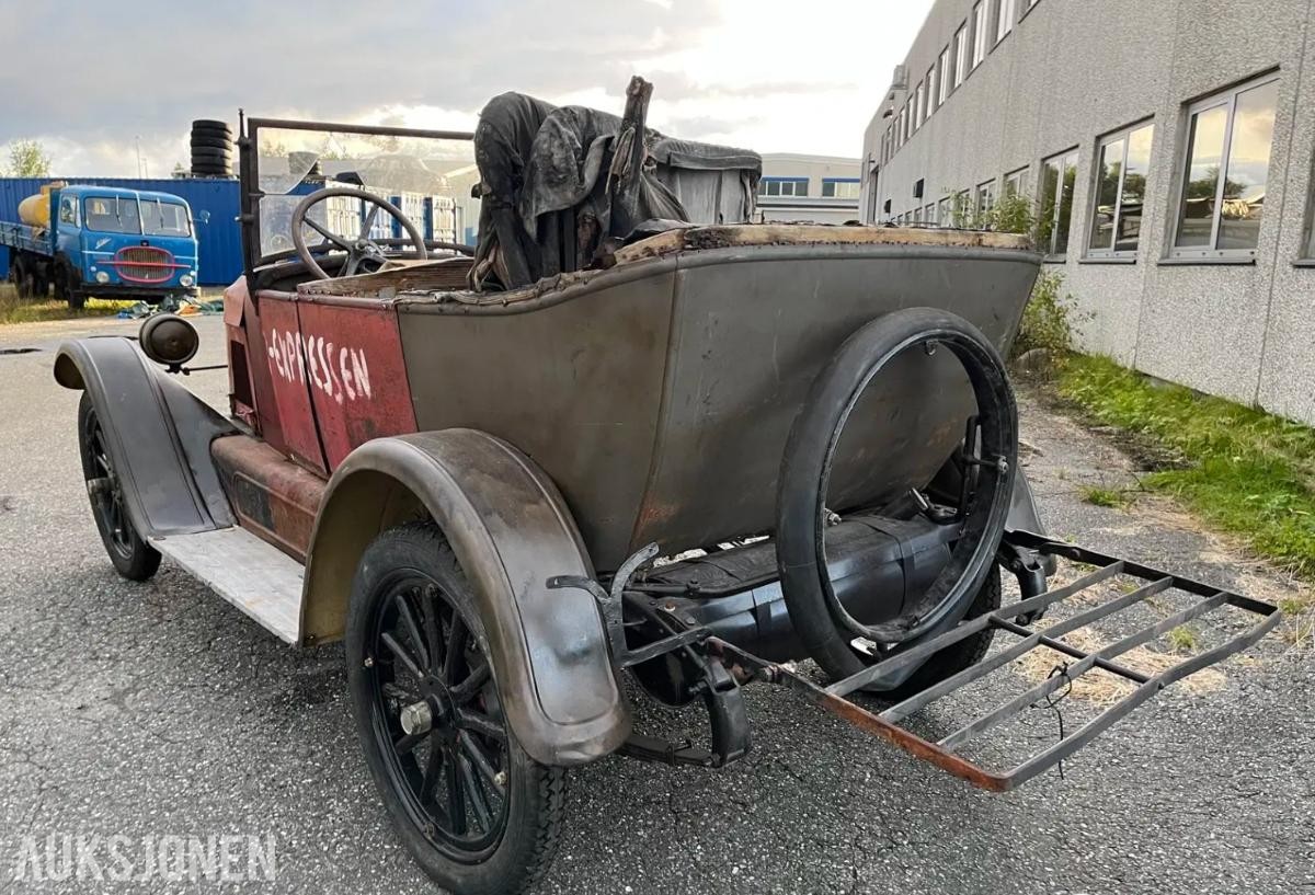 1924 RUGBY MODELL F fra 1924