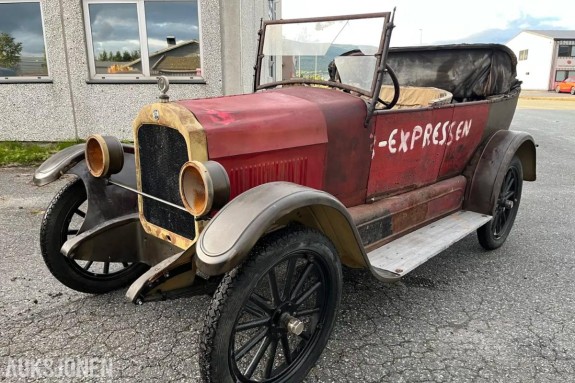 1924 RUGBY MODELL F fra 1924
