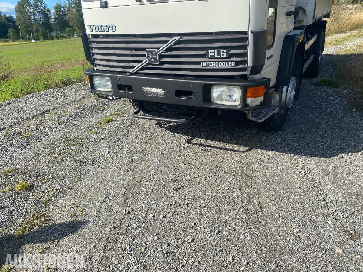 1992 Volvo FL6 Med 3-Veis tipp