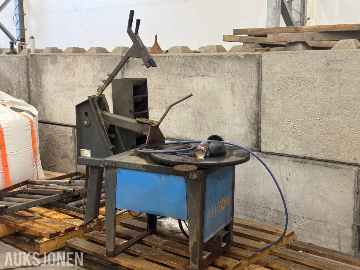 2018 AHCON BBRT900 dekkmaskin - bead breaker 