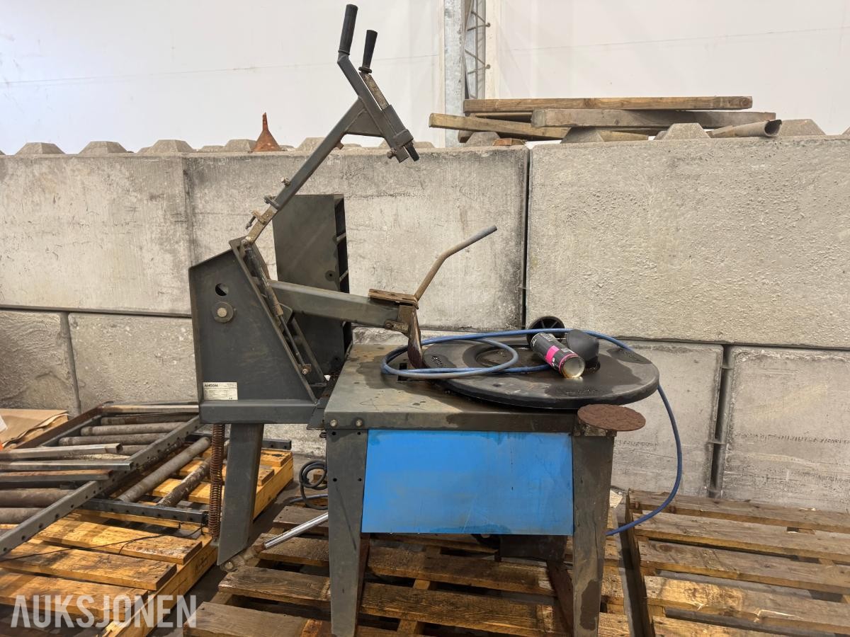 2018 AHCON BBRT900 dekkmaskin - bead breaker 