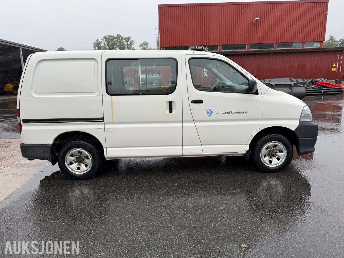 2006 Toyota HIACE 2.5-117 D 4WD - 90000 km - REP OBJEKT