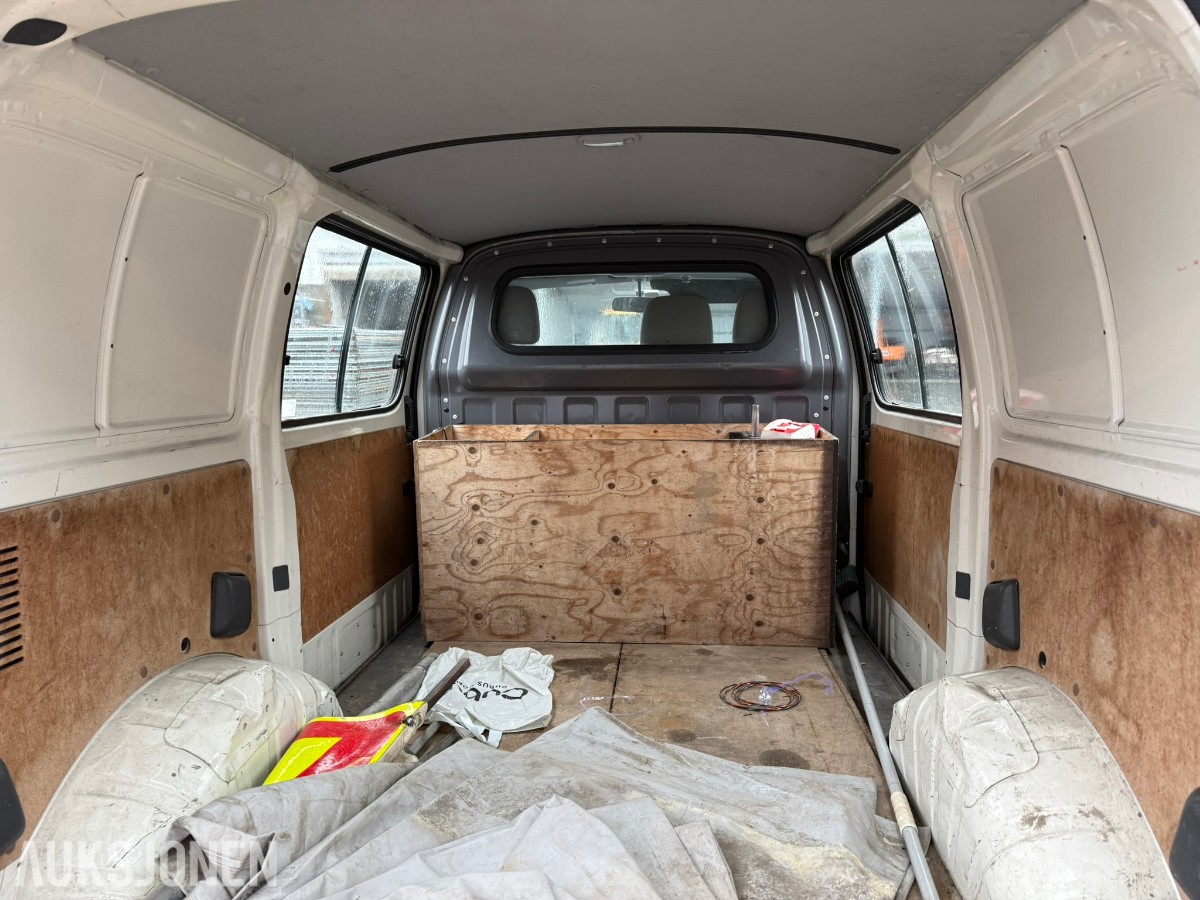 2006 Toyota HIACE 2.5-117 D 4WD - 90000 km - REP OBJEKT