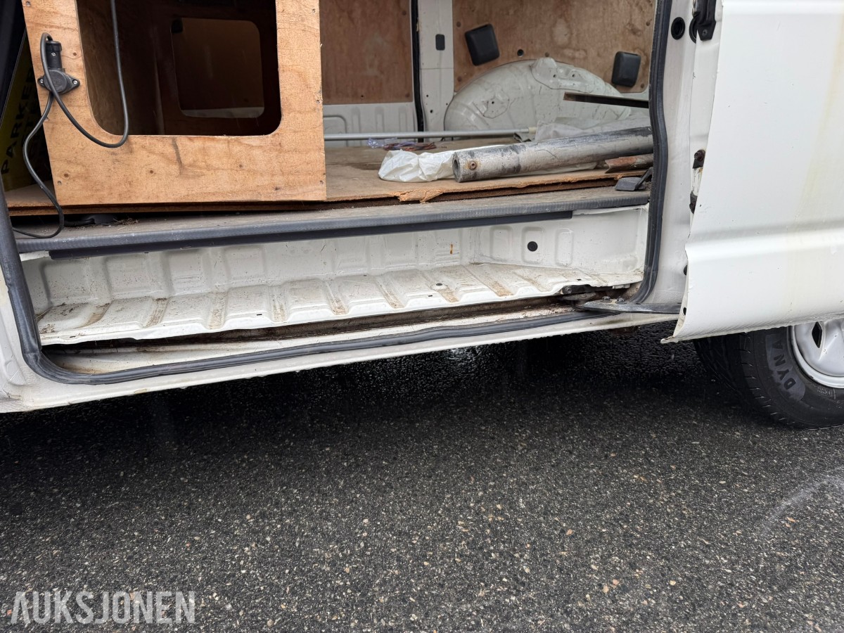 2006 Toyota HIACE 2.5-117 D 4WD - 90000 km - REP OBJEKT