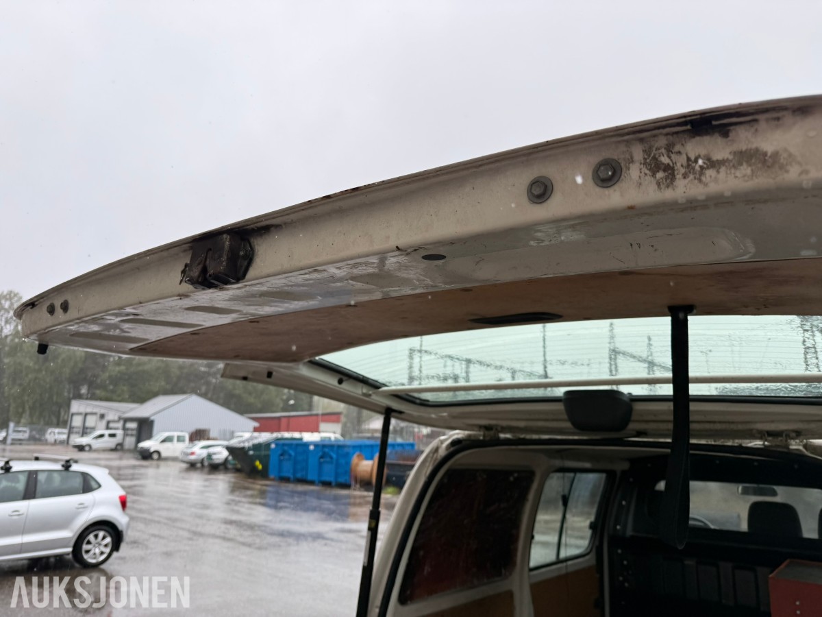 2011 Toyota HIACE 2.5-117 D 4WD - 90992 KM