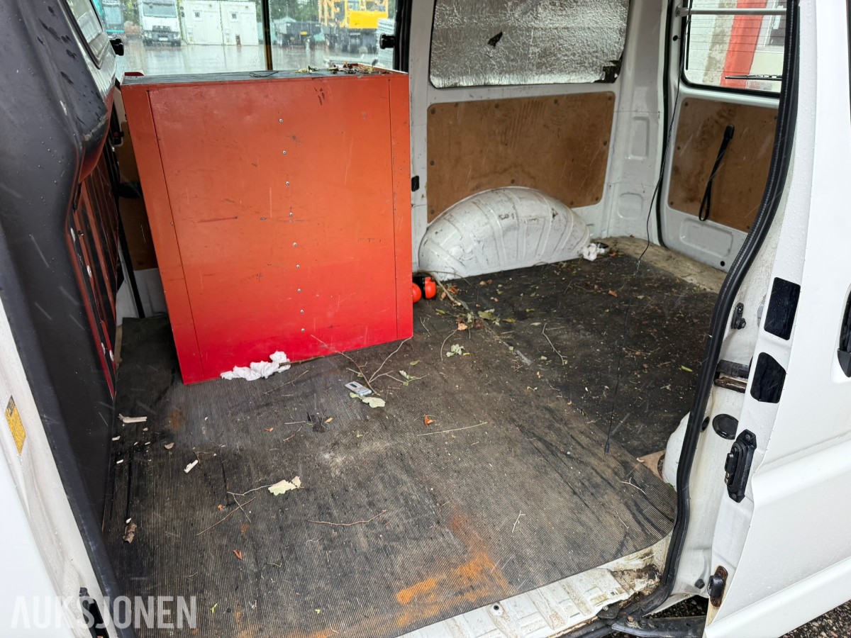 2011 Toyota HIACE 2.5-117 D 4WD - 90992 KM