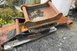 2 Stk redskapsfester S70