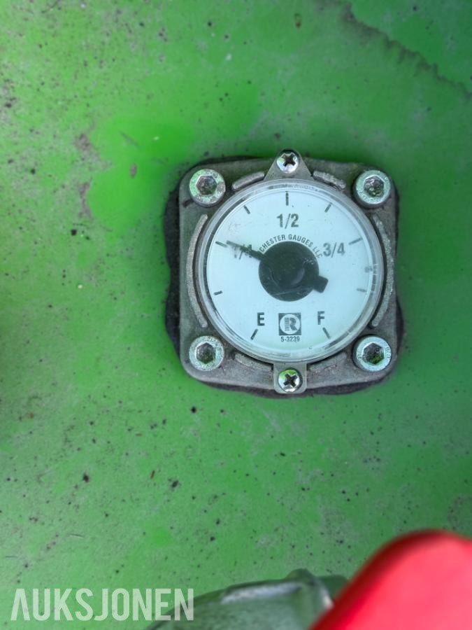 Vera tank 1000 liter Bensintank med 2 pumper