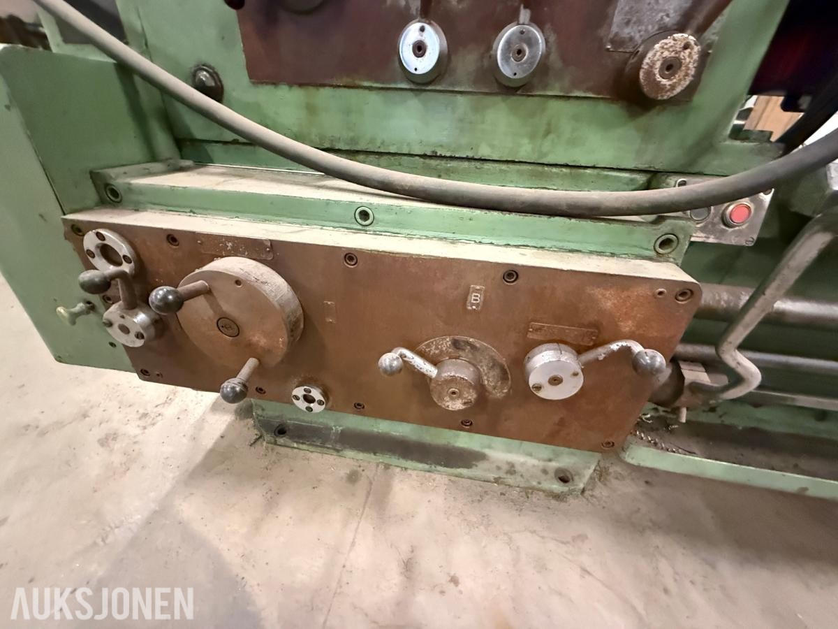 1969 Rjazansk 1M63 Dreiebenk