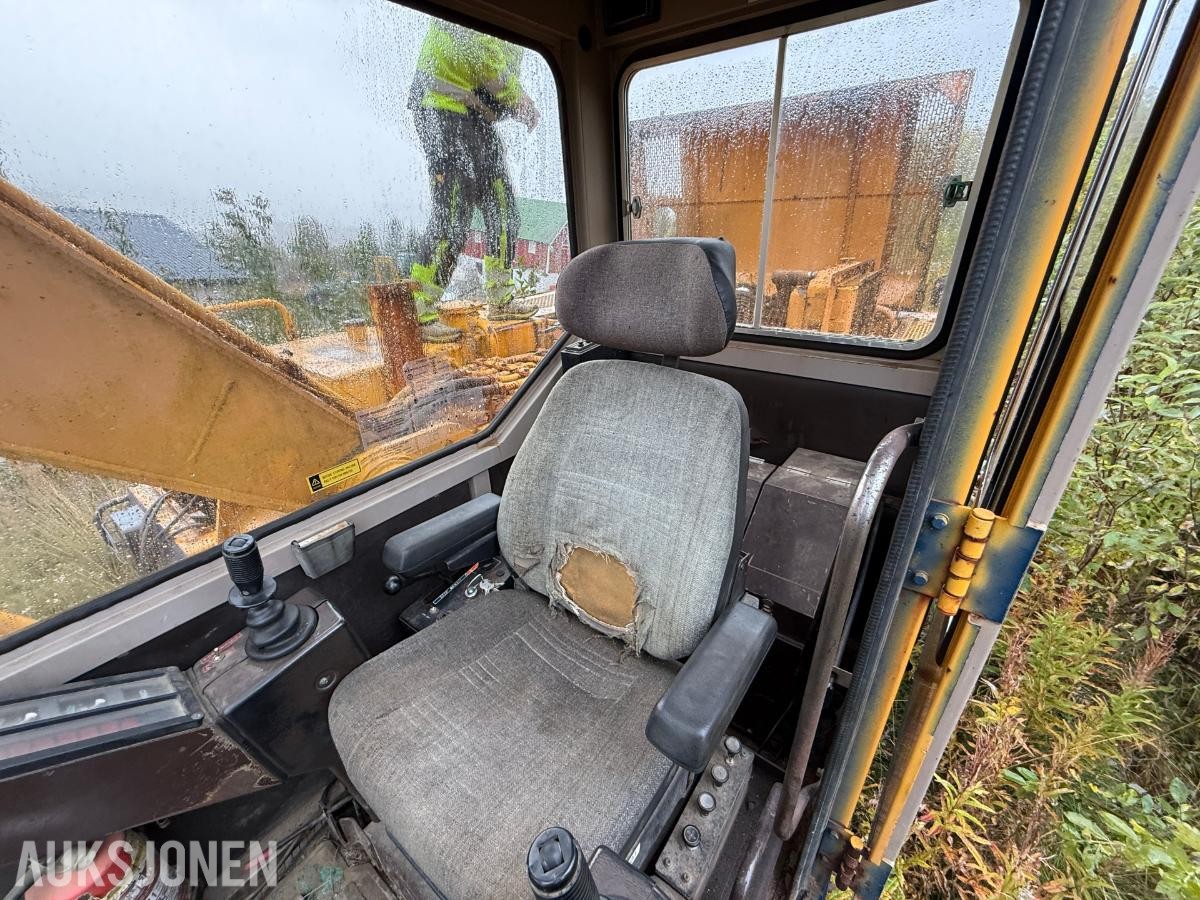 1986 Kobelco K907D Gravemaskin - Skuff - 4784 Timer