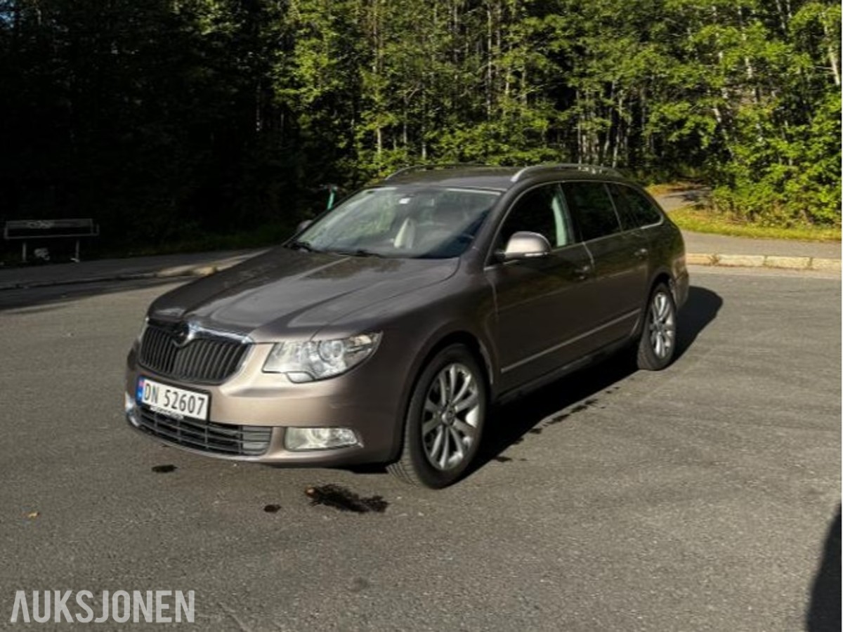 2011 Skoda Superb 2.0 TDI 140hk Automat, Cruisekontroll, Hengerfeste, S+V dekk