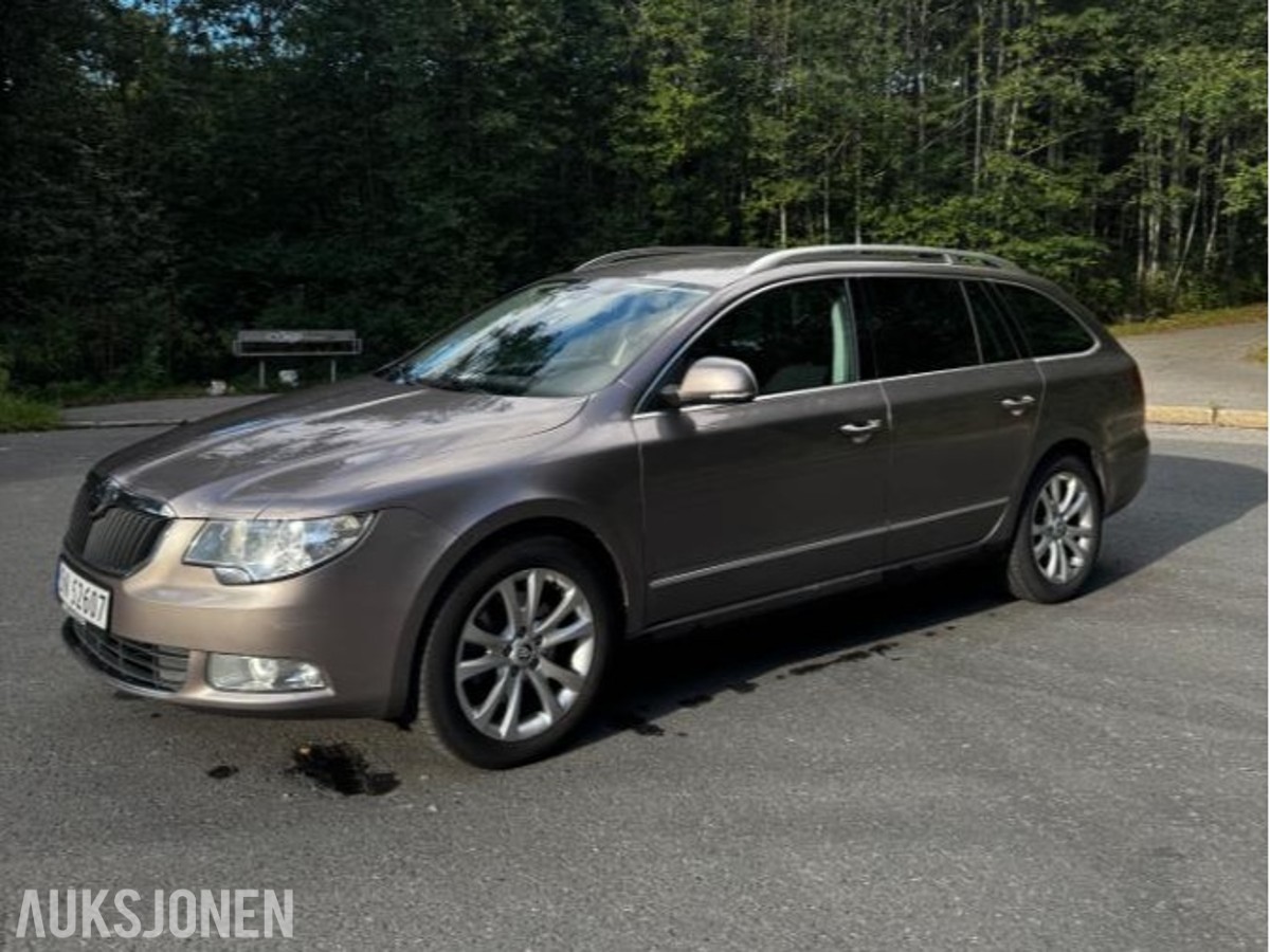 2011 Skoda Superb 2.0 TDI 140hk Automat, Cruisekontroll, Hengerfeste, S+V dekk