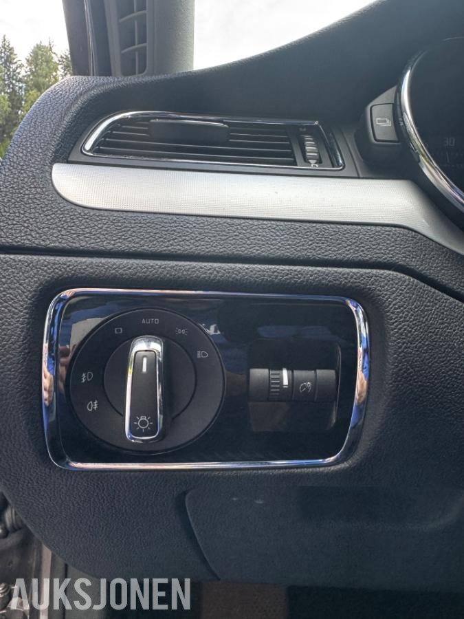 2011 Skoda Superb 2.0 TDI 140hk Automat, Cruisekontroll, Hengerfeste, S+V dekk