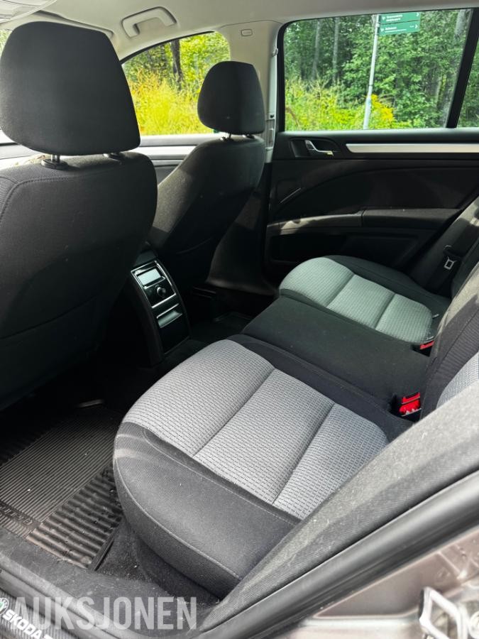 2011 Skoda Superb 2.0 TDI 140hk Automat, Cruisekontroll, Hengerfeste, S+V dekk