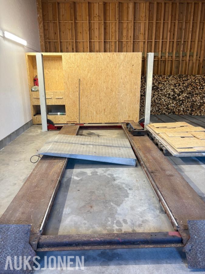 2009 Stenhøj Major 4000kg løftebukk