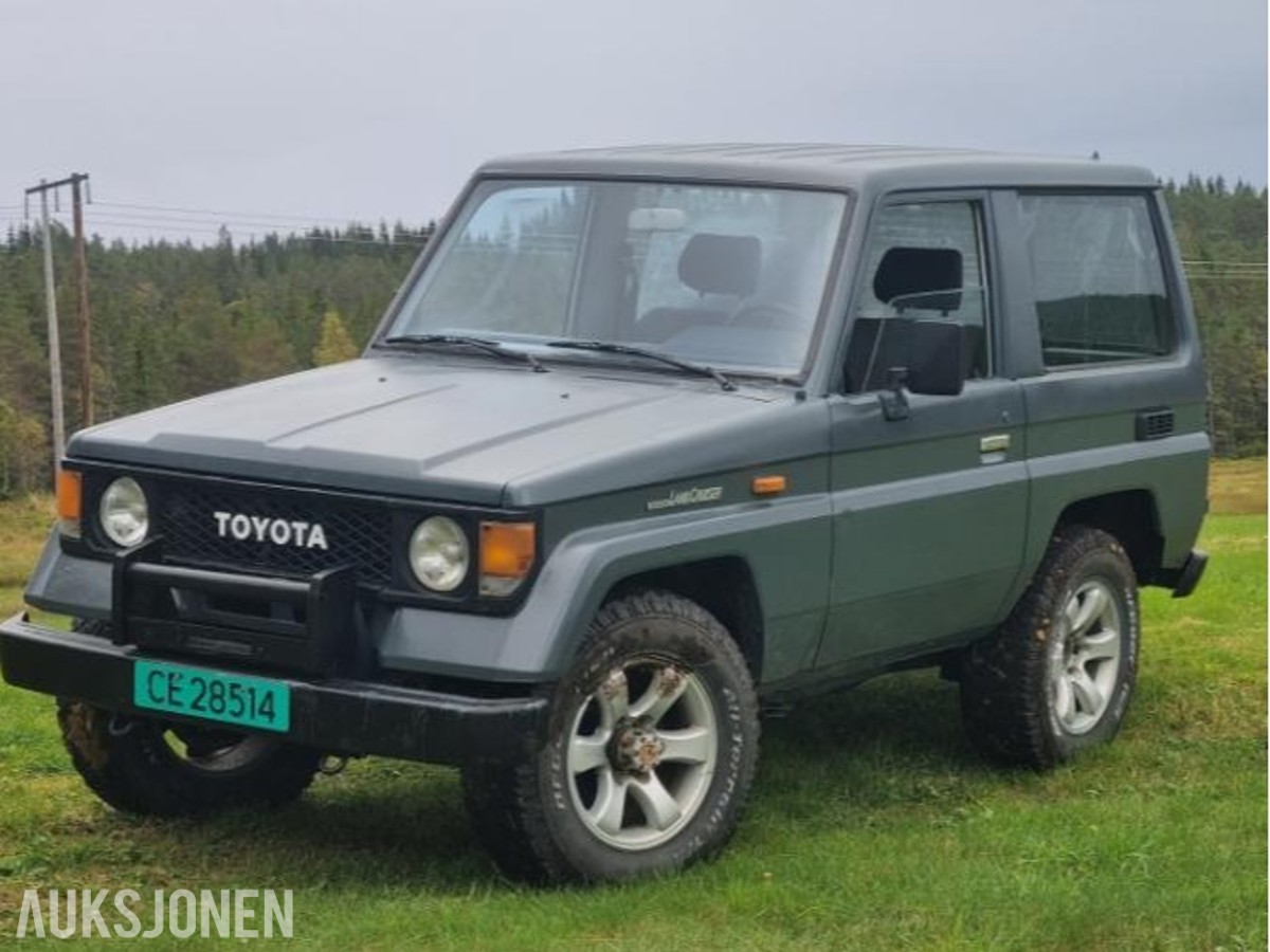 1986 TOYOTA LAND CRUISER 2.4 DIESEL NYLIG EU-GODKJENT
