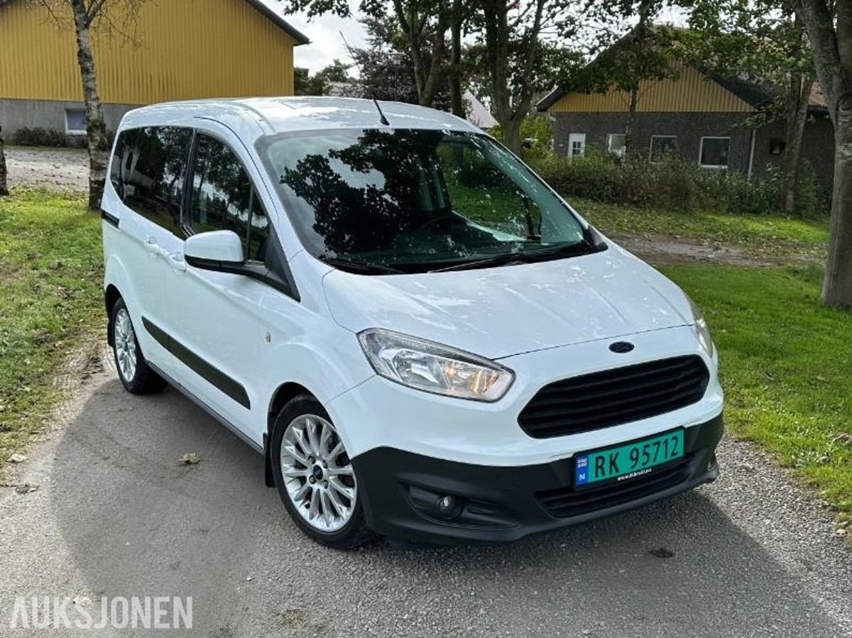 2016 Ford Transit Courier 1.6 Diesel, S+V dekk