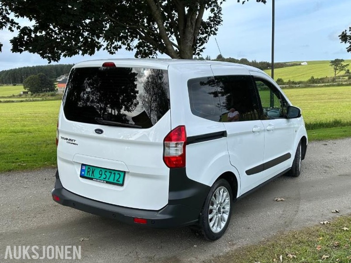 2016 Ford Transit Courier 1.6 Diesel, S+V dekk