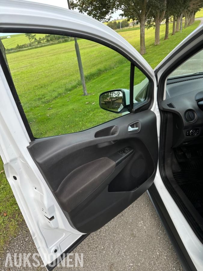 2016 Ford Transit Courier 1.6 Diesel, S+V dekk