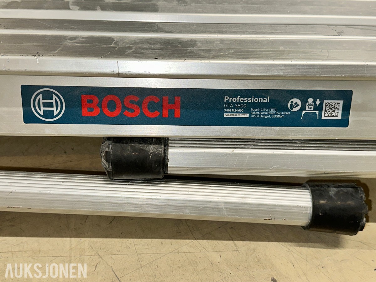 2 stk. Bosch GTA 3800 arbeidsbord / sagbord