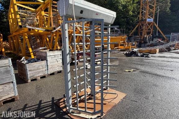 Halsang fullhøyde rotasjonsport - Elektrisk styring - Ca 305 kg - Fungerer