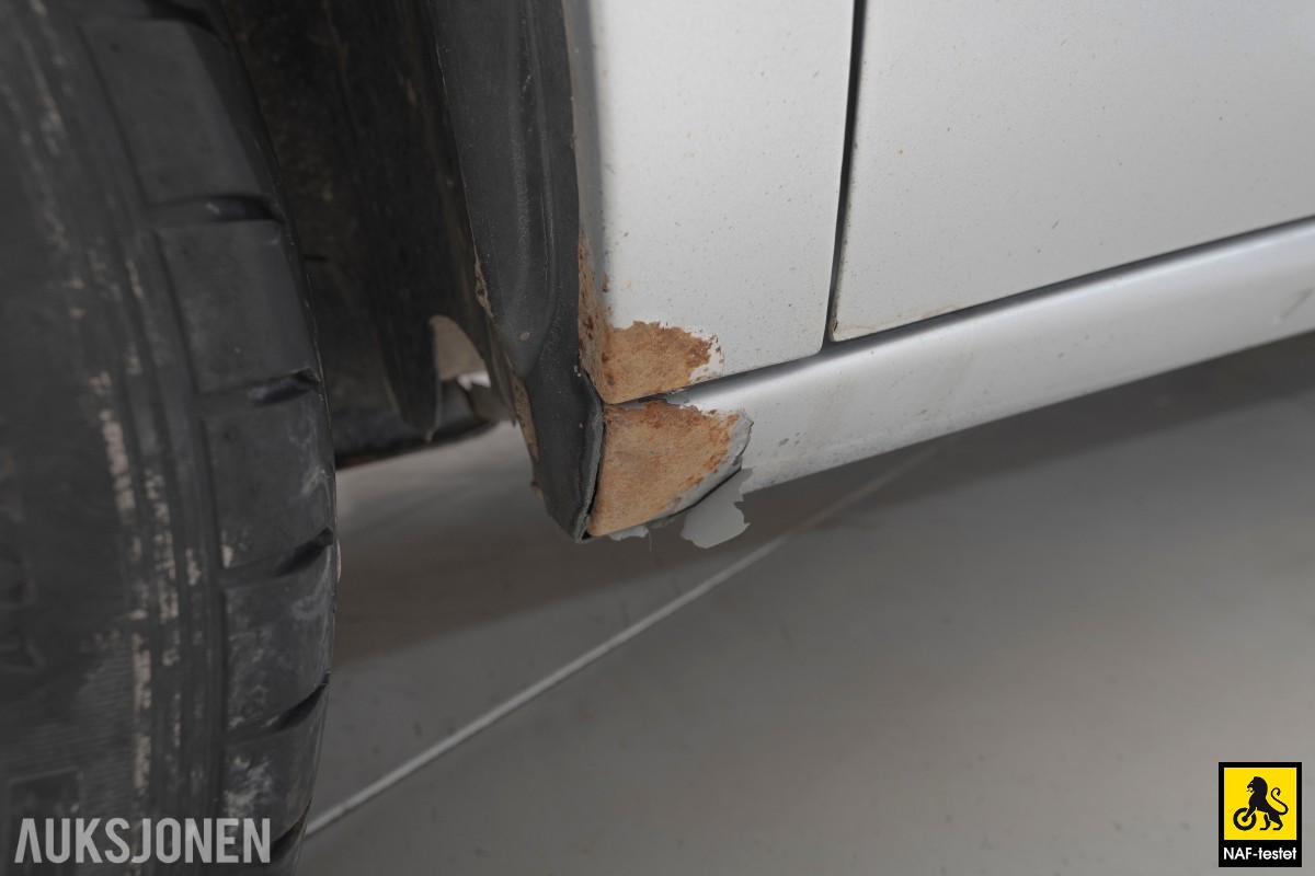 2017 Opel COMBO 1.2 D 95HK HENGERFESTE KLIMA SKYVEDØRER