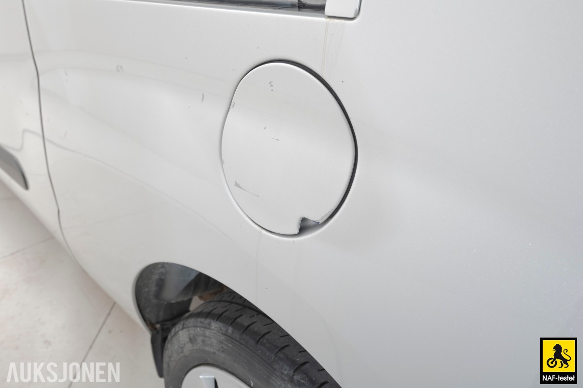 2017 Opel COMBO 1.2 D 95HK HENGERFESTE KLIMA SKYVEDØRER
