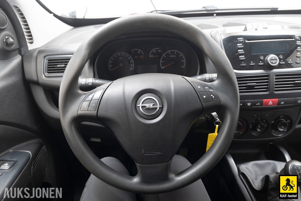 2017 Opel COMBO 1.2 D 95HK HENGERFESTE KLIMA SKYVEDØRER