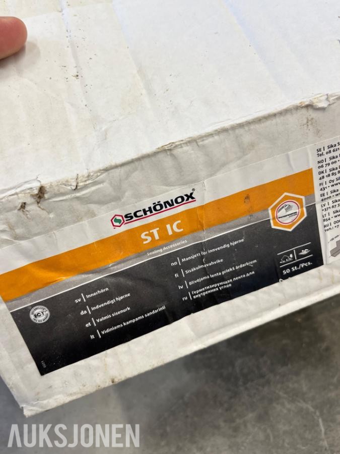 parti med Schönox membran, flislim og tilbehør
