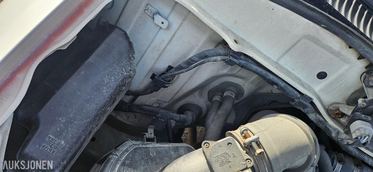 2003 Toyota, HIACE 2.5-102 D 4WD