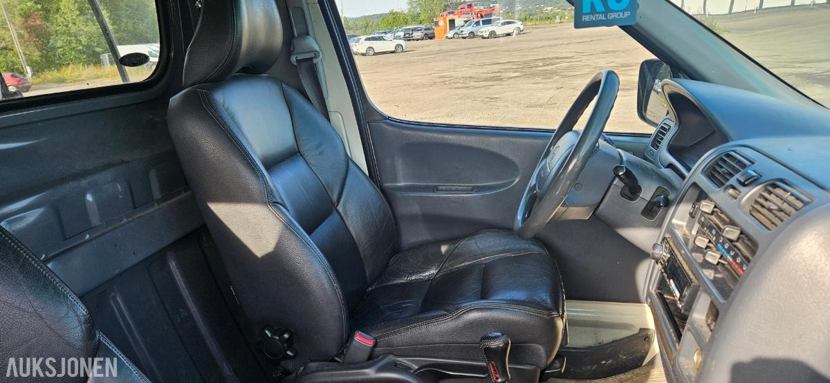 2003 Toyota, HIACE 2.5-102 D 4WD