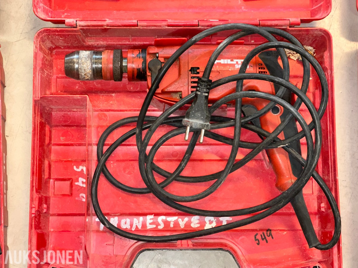 4 stk. Hilti boremaskiner med transportkofferter