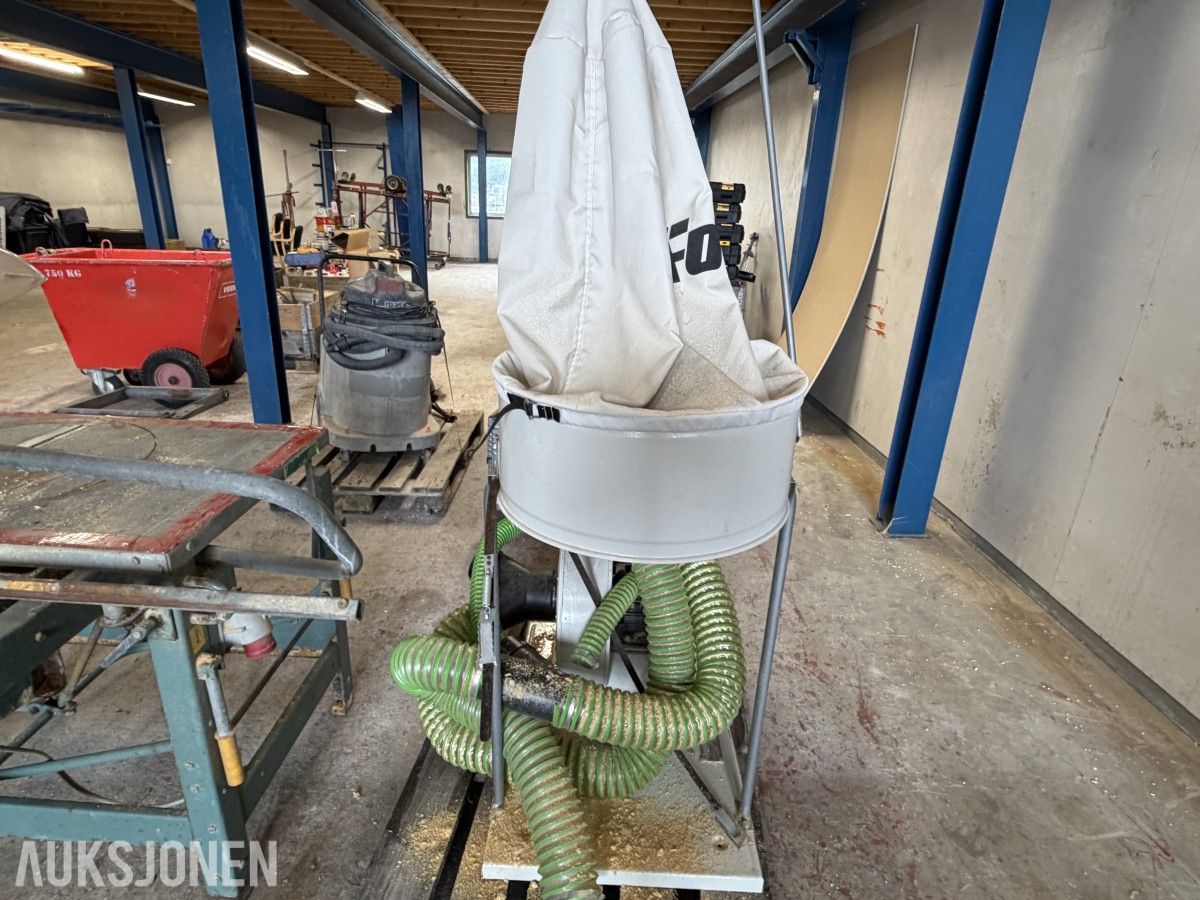 2006 ernex 1603 sirkelsag med bord og sponavsug