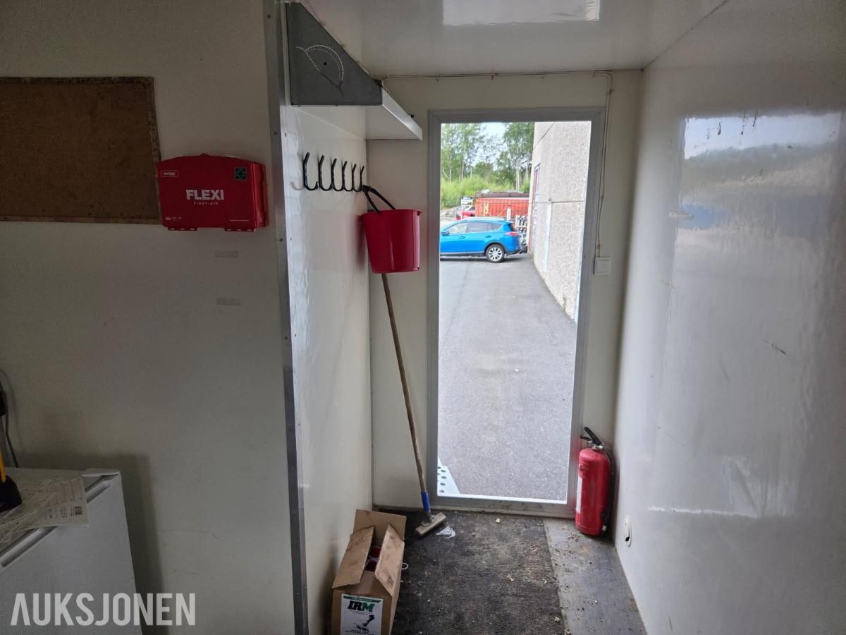 Arnpro mannskapsbrakke, 420 x 230 cm, WC og kontorrom