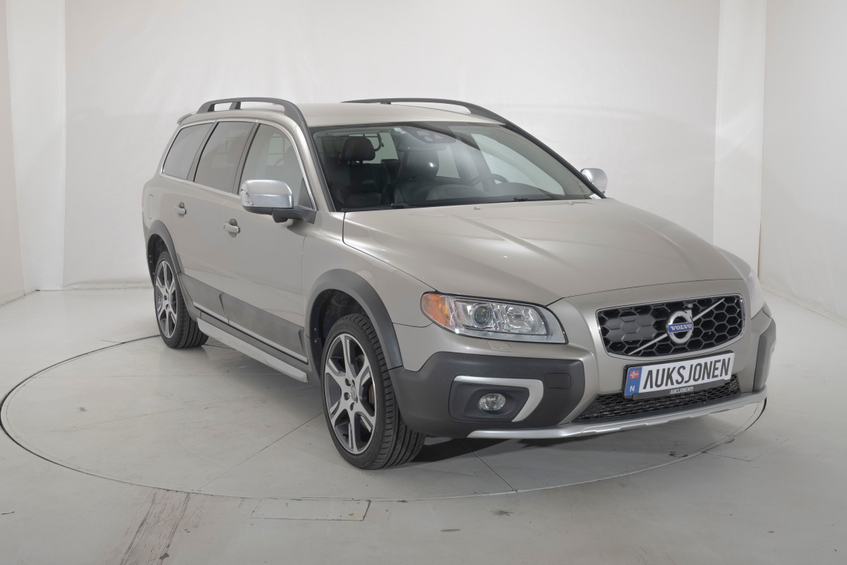 2014 Volvo XC 70 SUMMUM D4 215 HK AWD POLESTAR ACC HENGERFESTE VARMER NAVI BLIS SKINN 