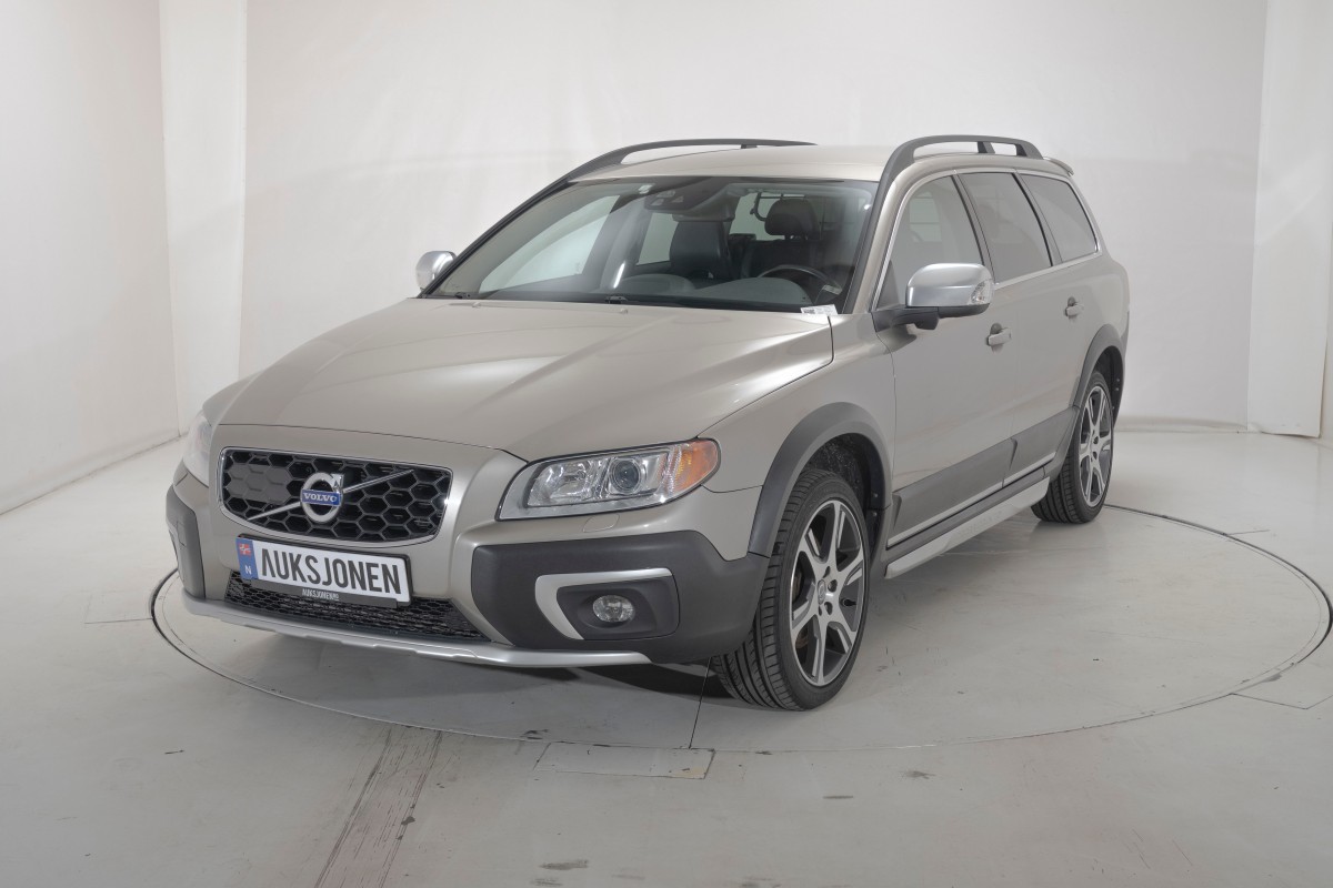2014 Volvo XC 70 SUMMUM D4 215 HK AWD POLESTAR ACC HENGERFESTE VARMER NAVI BLIS SKINN 