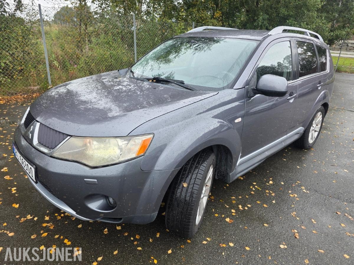 2009 Mitsubishi Outlander, OUTLANDER 2.4i 170HK AUTOMATGIR 4X4 TILHENGERFESTE, 236000km
