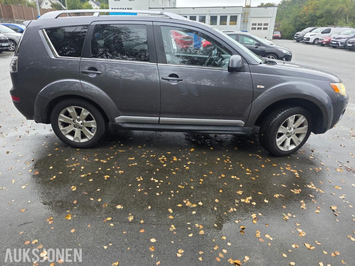 2009 Mitsubishi Outlander, OUTLANDER 2.4i 170HK AUTOMATGIR 4X4 TILHENGERFESTE, 236000km