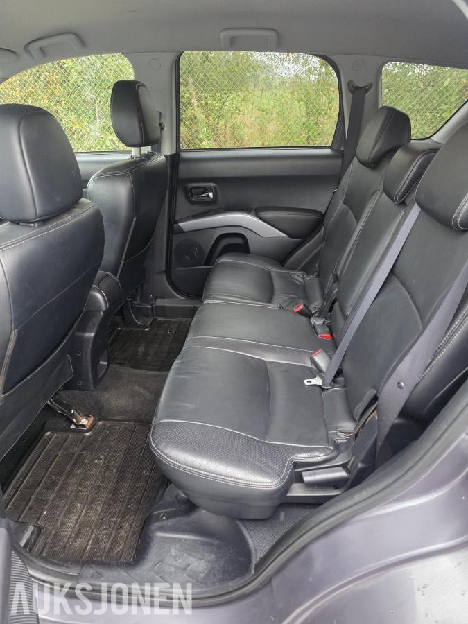 2009 Mitsubishi Outlander, OUTLANDER 2.4i 170HK AUTOMATGIR 4X4 TILHENGERFESTE, 236000km