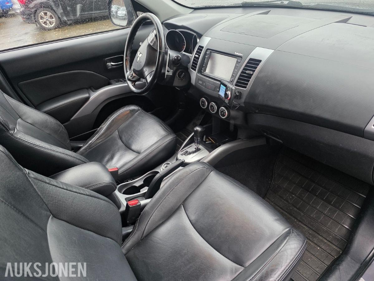 2009 Mitsubishi Outlander, OUTLANDER 2.4i 170HK AUTOMATGIR 4X4 TILHENGERFESTE, 236000km