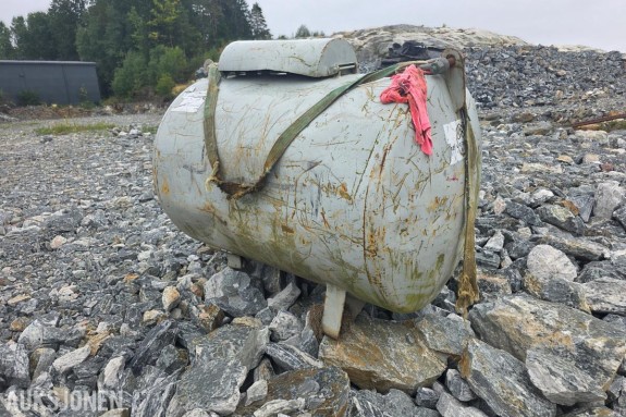 2000 SB Verksted ADR/IBC-tank, ca. 960 l