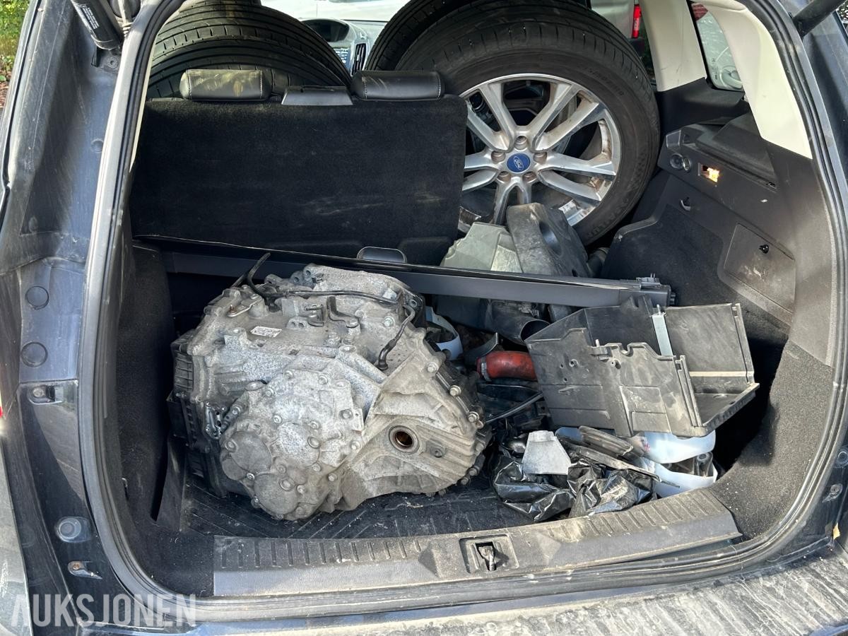 2013 Ford, KUGA 2.0-140 D AWD, 196080km Repobjekt