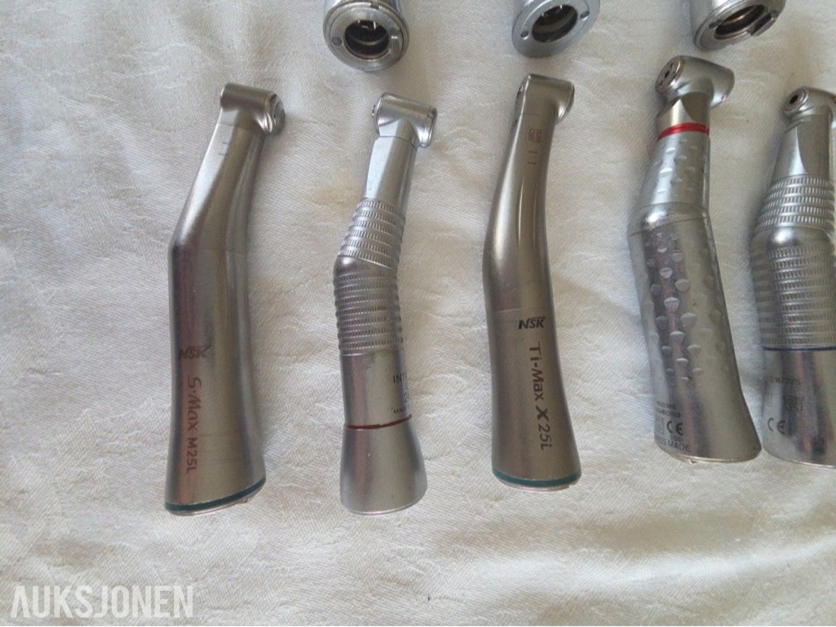 8 stk. dentale håndstykker / vinkelstykker – NSK, W&H m.fl.